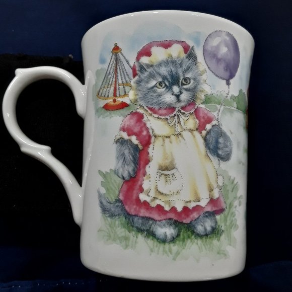 Vintage Old Country Fine Bone China - Picture 4 of 16